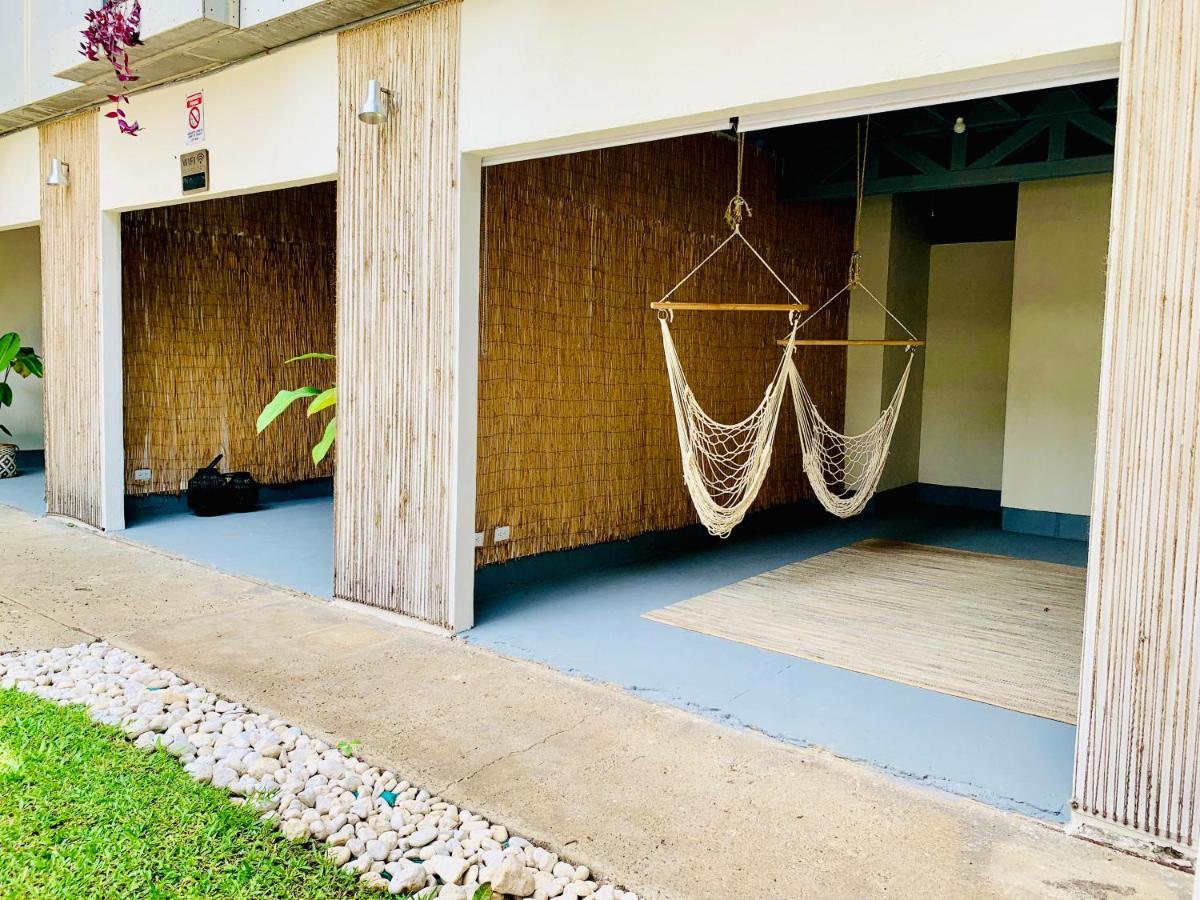 Hotel Mango Airport Rio Segundo Екстер'єр фото